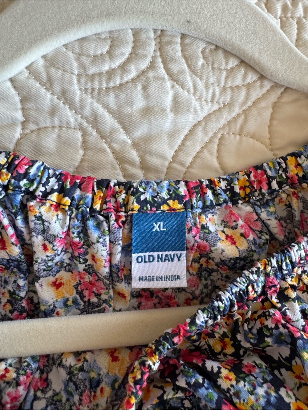 Old Navy Floral Print Puff-Sleeve Babydoll Top - Picture 5 of 9